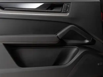 PORSCHE Cayenne Coupe E-Hybrid  Leichtbau Carbon  HD Mtr