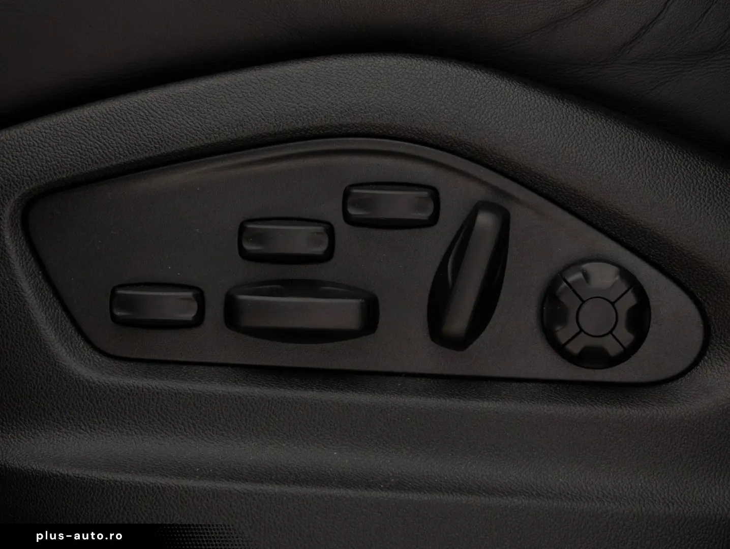 PORSCHE Cayenne Coupe E-Hybrid  Leichtbau Carbon  HD Mtr