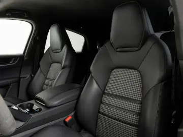 PORSCHE Cayenne Coupe E-Hybrid  Leichtbau Carbon  HD Mtr