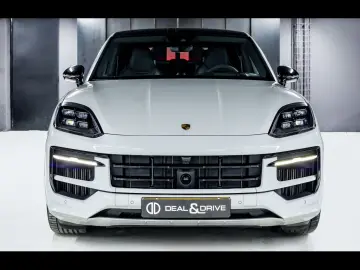 PORSCHE Cayenne S COUPE E-HYBRID SPORTDESIGN TV INNODRIV