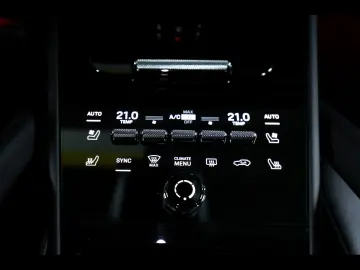 PORSCHE Cayenne S COUPE E-HYBRID SPORTDESIGN TV INNODRIV