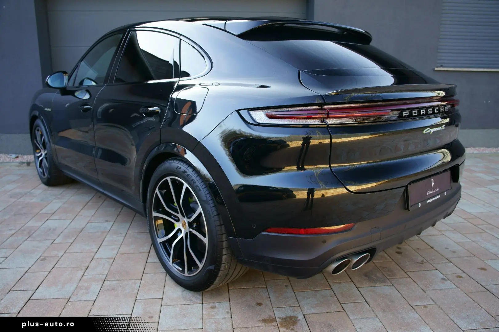 PORSCHE Cayenne Coupe S E-Hybrid  HLA INNO 18W HEADUP