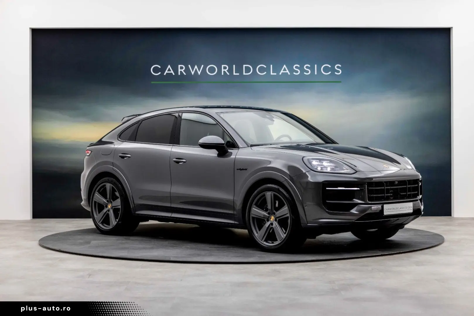 PORSCHE CAYENNE COUPE 3.0 E-HYBRID SPORTDESIGN 18w VOLL
