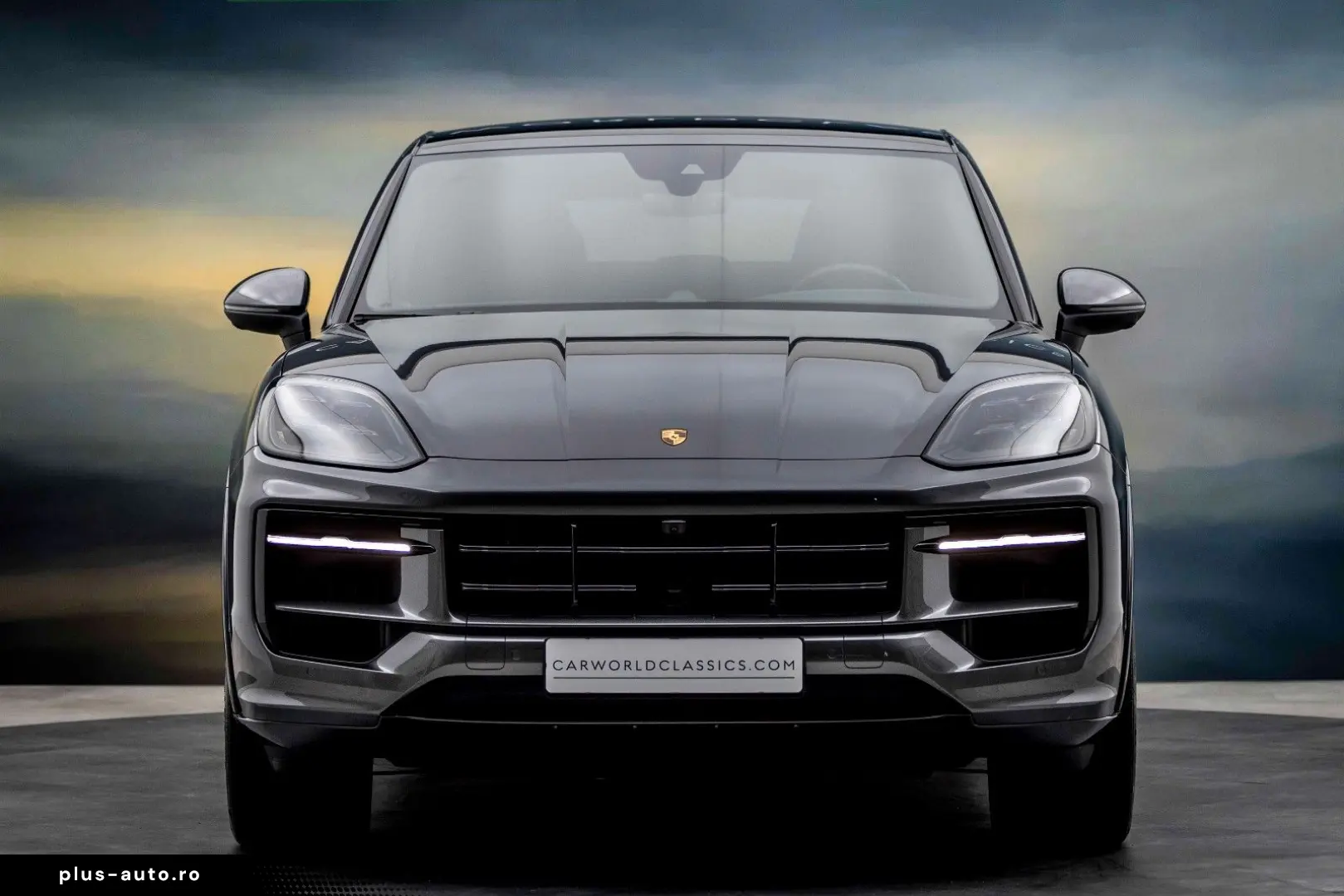 PORSCHE CAYENNE COUPE 3.0 E-HYBRID SPORTDESIGN 18w VOLL
