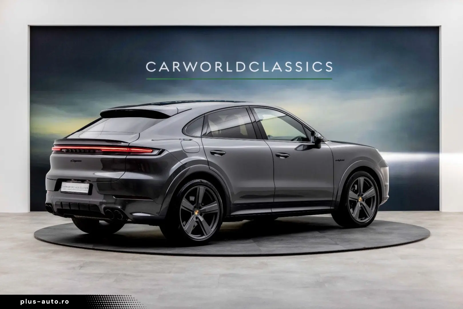 PORSCHE CAYENNE COUPE 3.0 E-HYBRID SPORTDESIGN 18w VOLL