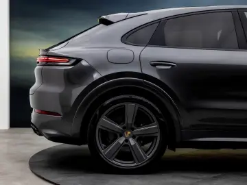 PORSCHE CAYENNE COUPE 3.0 E-HYBRID SPORTDESIGN 18w VOLL