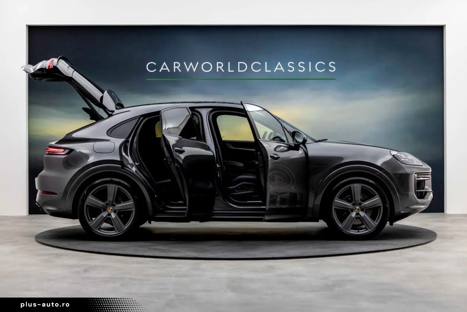 PORSCHE CAYENNE COUPE 3.0 E-HYBRID SPORTDESIGN 18w VOLL