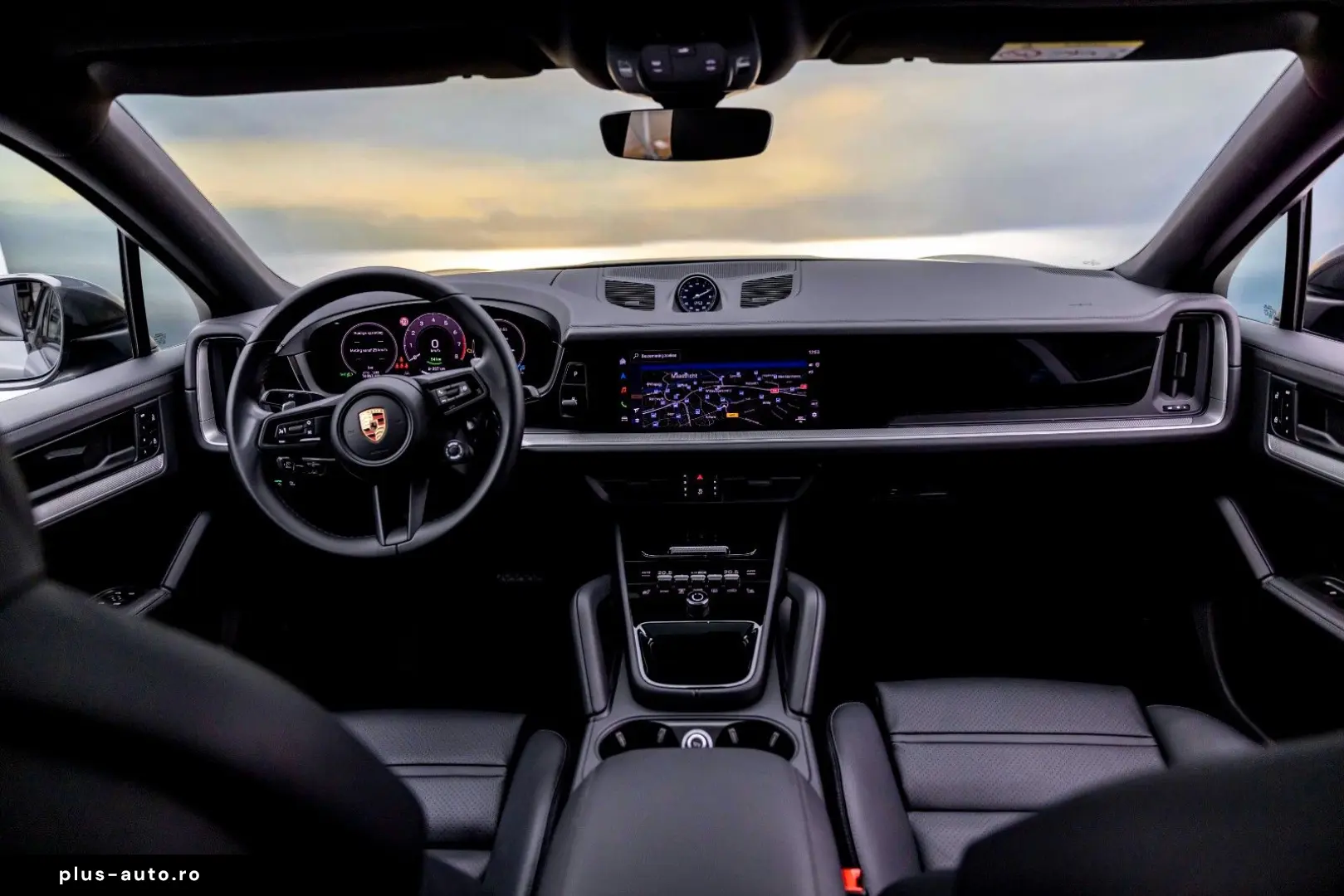 PORSCHE CAYENNE COUPE 3.0 E-HYBRID SPORTDESIGN 18w VOLL