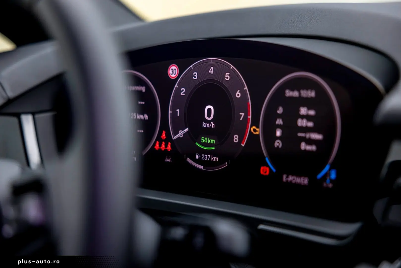 PORSCHE CAYENNE COUPE 3.0 E-HYBRID SPORTDESIGN 18w VOLL