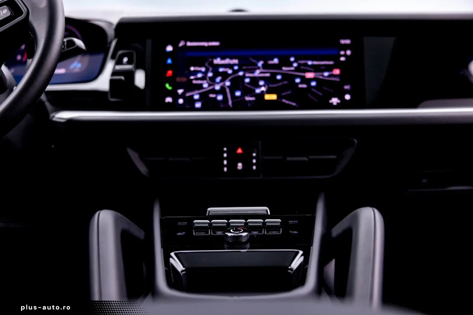 PORSCHE CAYENNE COUPE 3.0 E-HYBRID SPORTDESIGN 18w VOLL