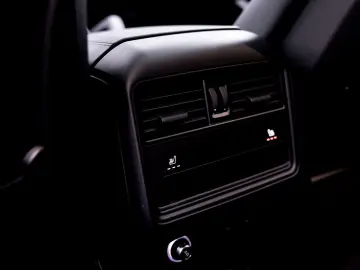 PORSCHE CAYENNE COUPE 3.0 E-HYBRID SPORTDESIGN 18w VOLL