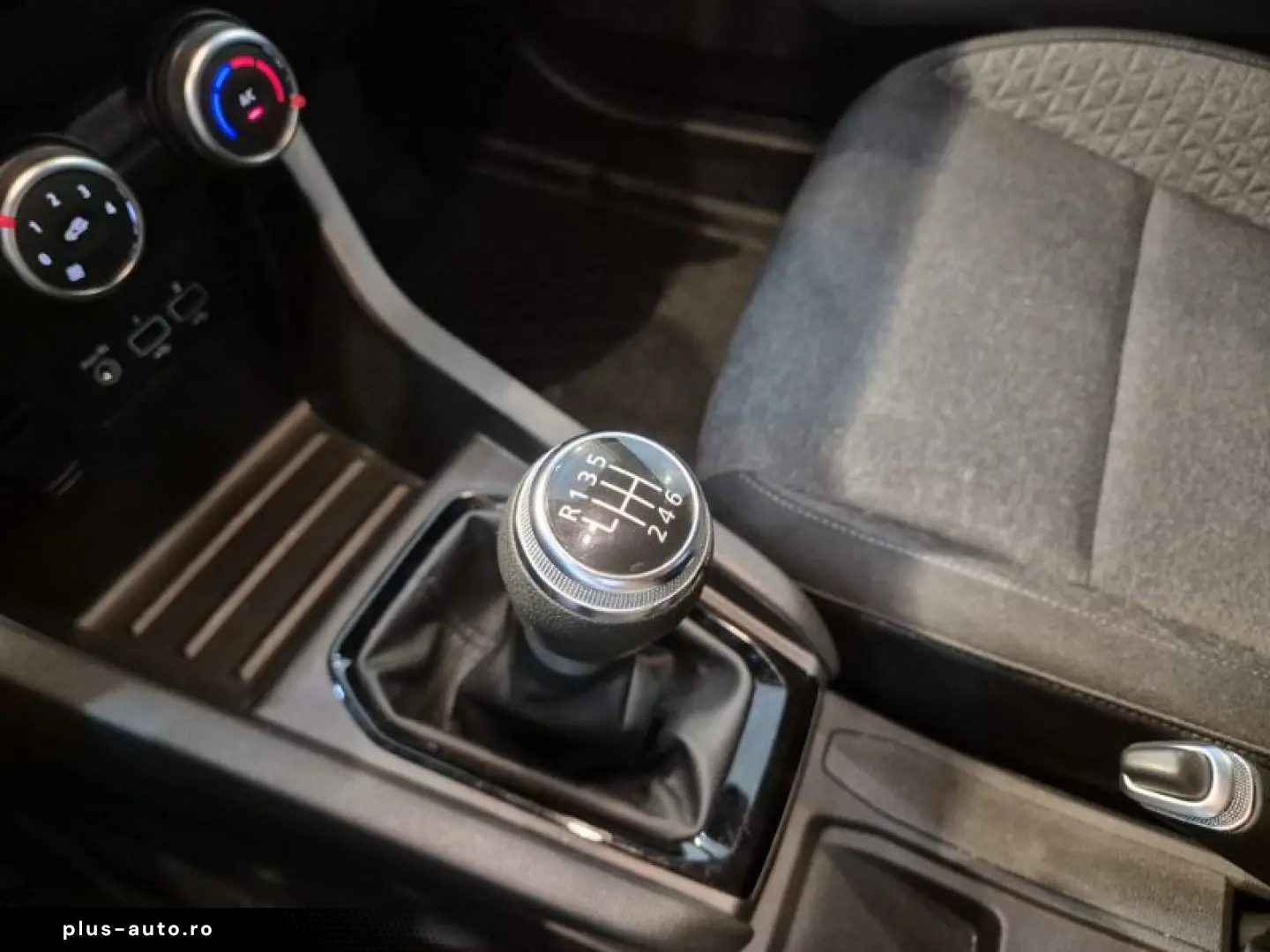 RENAULT CLIO 1.0 TCe 90CP Equilibre