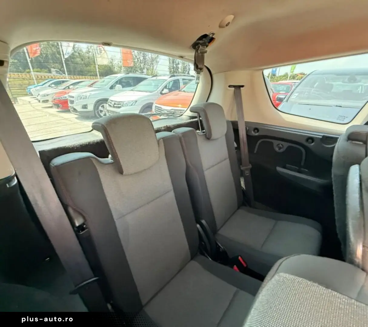 Renault Grand Scenic 1.5 dCi 7 LOCURI