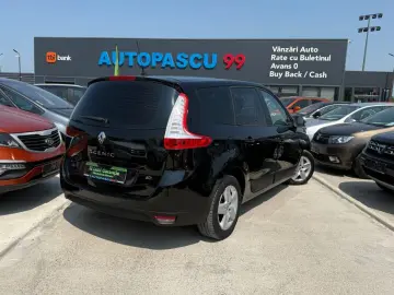 Renault Grand Scenic 1.5 dCi 7 LOCURI