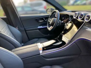 MERCEDES-BENZ GLC 300 4M AMG Burm Distr HUD Mem LED 360  LED