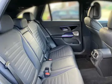 MERCEDES-BENZ GLC 300 4M AMG Burm Distr HUD Mem LED 360  LED