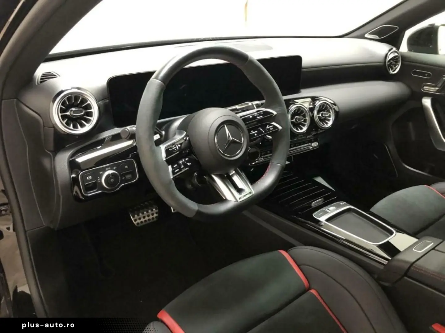 MERCEDES-BENZ AMG A 35 4matic Limousine AMG MBUX Burm MBeam