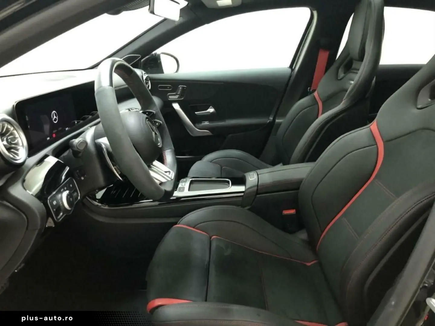 MERCEDES-BENZ AMG A 35 4matic Limousine AMG MBUX Burm MBeam