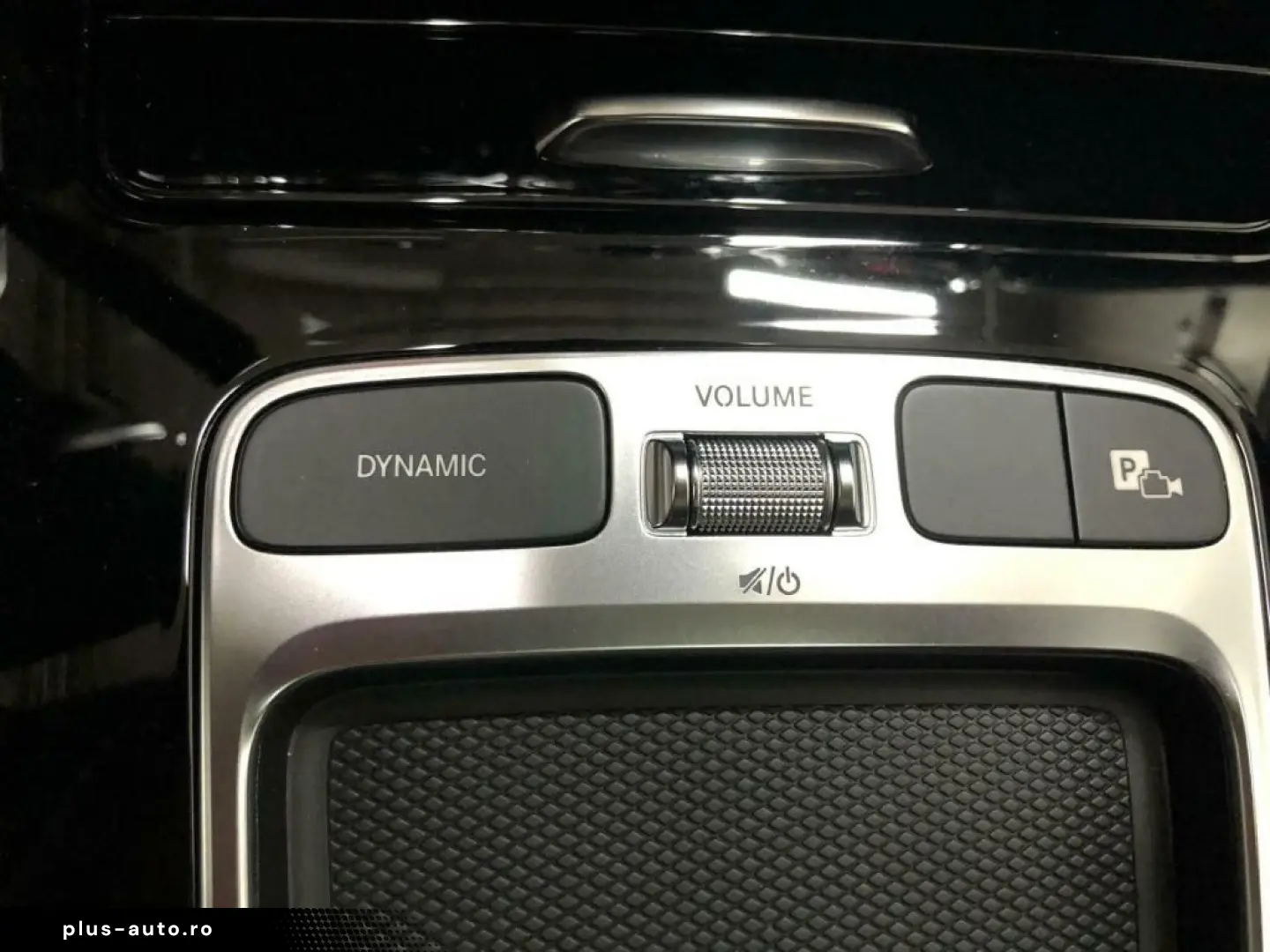 MERCEDES-BENZ AMG A 35 4matic Limousine AMG MBUX Burm MBeam