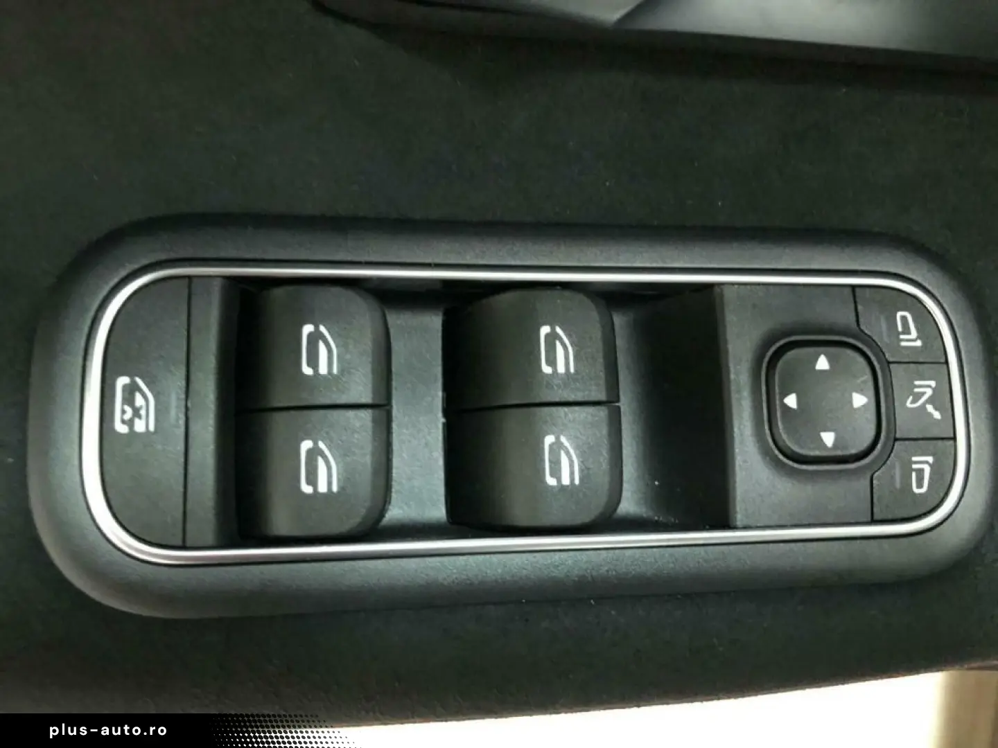 MERCEDES-BENZ AMG A 35 4matic Limousine AMG MBUX Burm MBeam