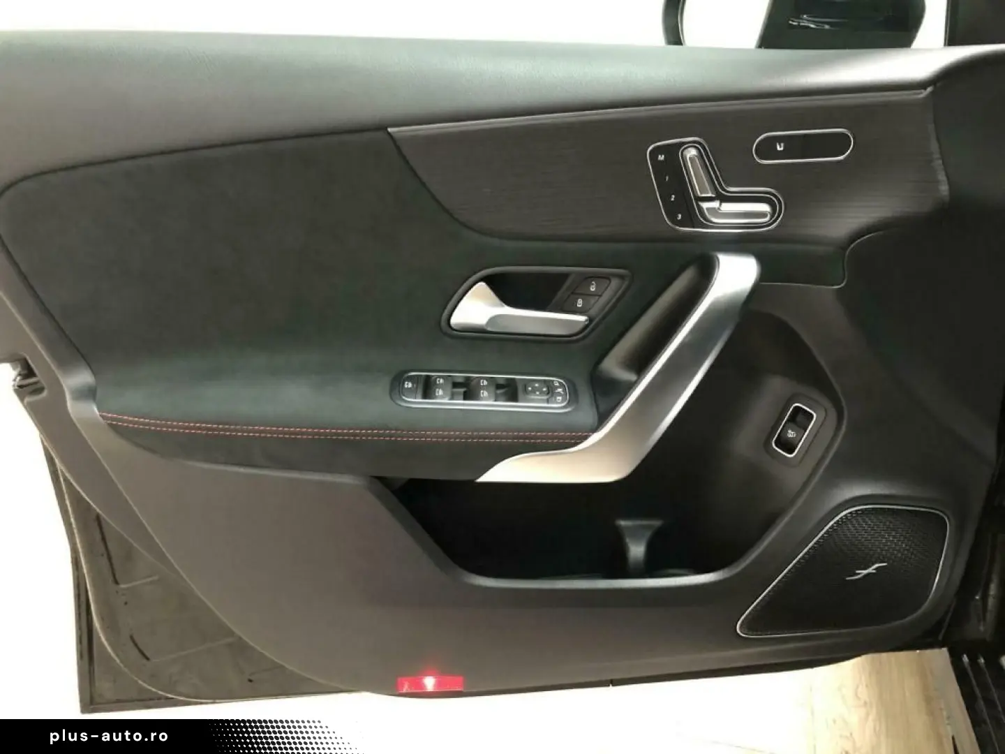 MERCEDES-BENZ AMG A 35 4matic Limousine AMG MBUX Burm MBeam