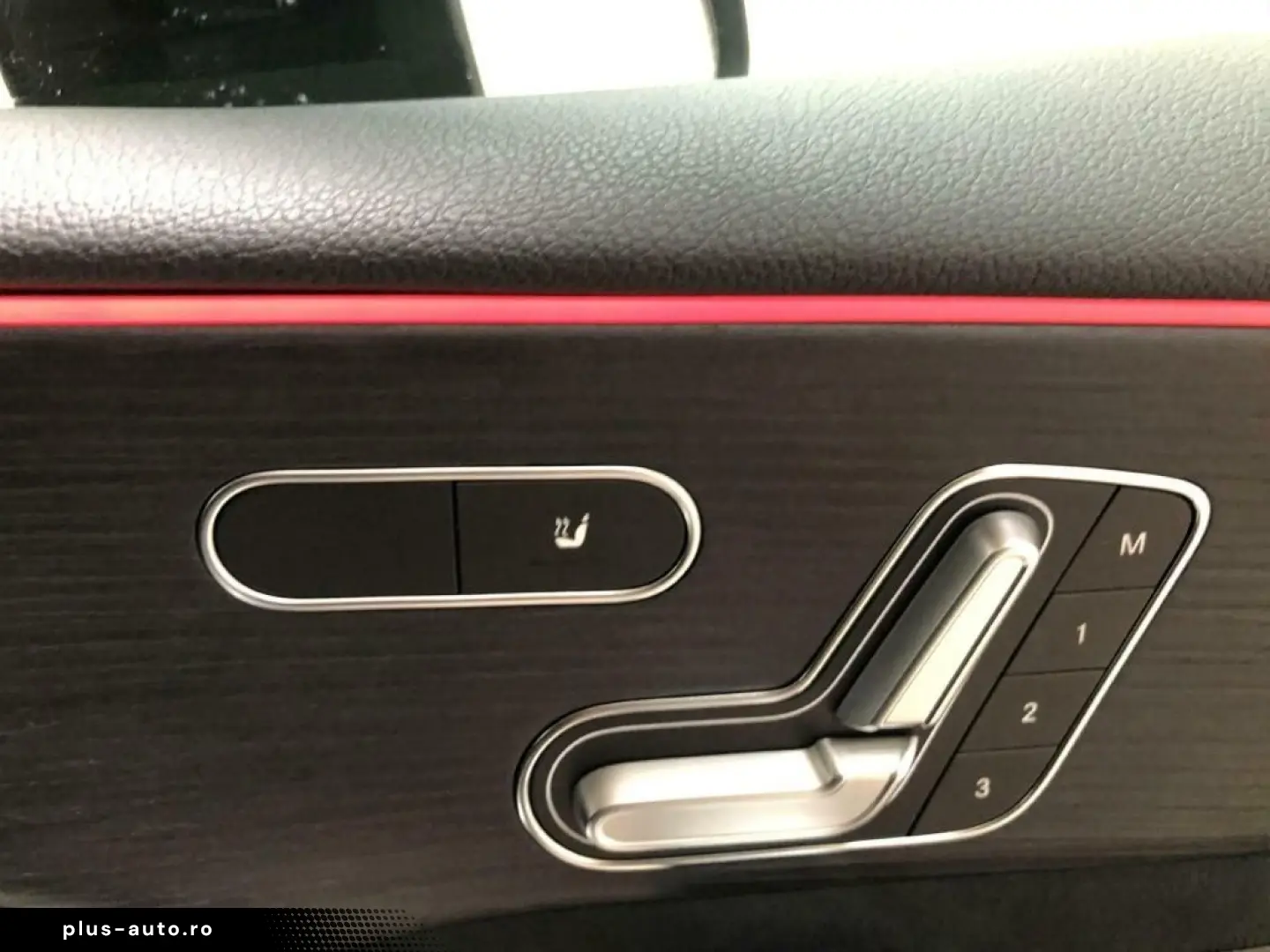 MERCEDES-BENZ AMG A 35 4matic Limousine AMG MBUX Burm MBeam