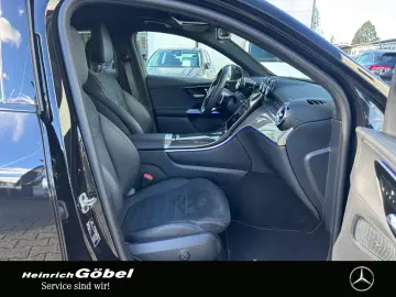 MERCEDES-BENZ GLC 300 AMG PANO AHK 360  MEMORY TOTWINKEL