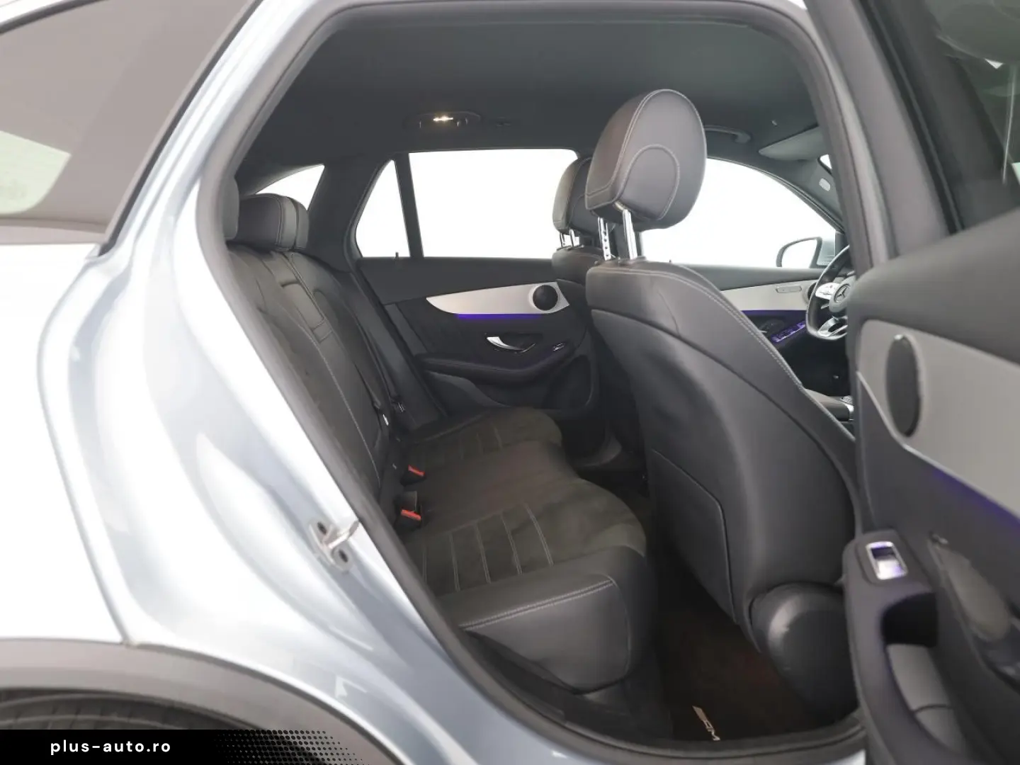 MERCEDES-BENZ GLC 300 e 4M AMG Distronic AHK Kamera Ambiente