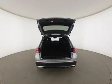 MERCEDES-BENZ GLC 300 e 4M AMG Distronic AHK Kamera Ambiente