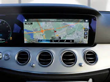 MERCEDES-BENZ E 300 de 4M LIM DISTRO 360  MEMORY WIDESCREEN