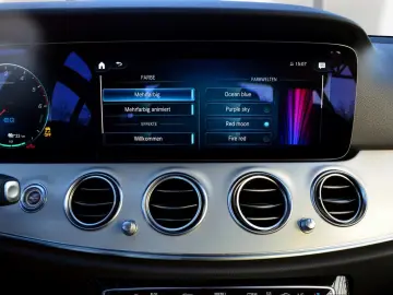 MERCEDES-BENZ E 300 de 4M LIM DISTRO 360  MEMORY WIDESCREEN