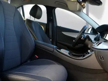 MERCEDES-BENZ E 300 de 4M LIM DISTRO 360  MEMORY WIDESCREEN