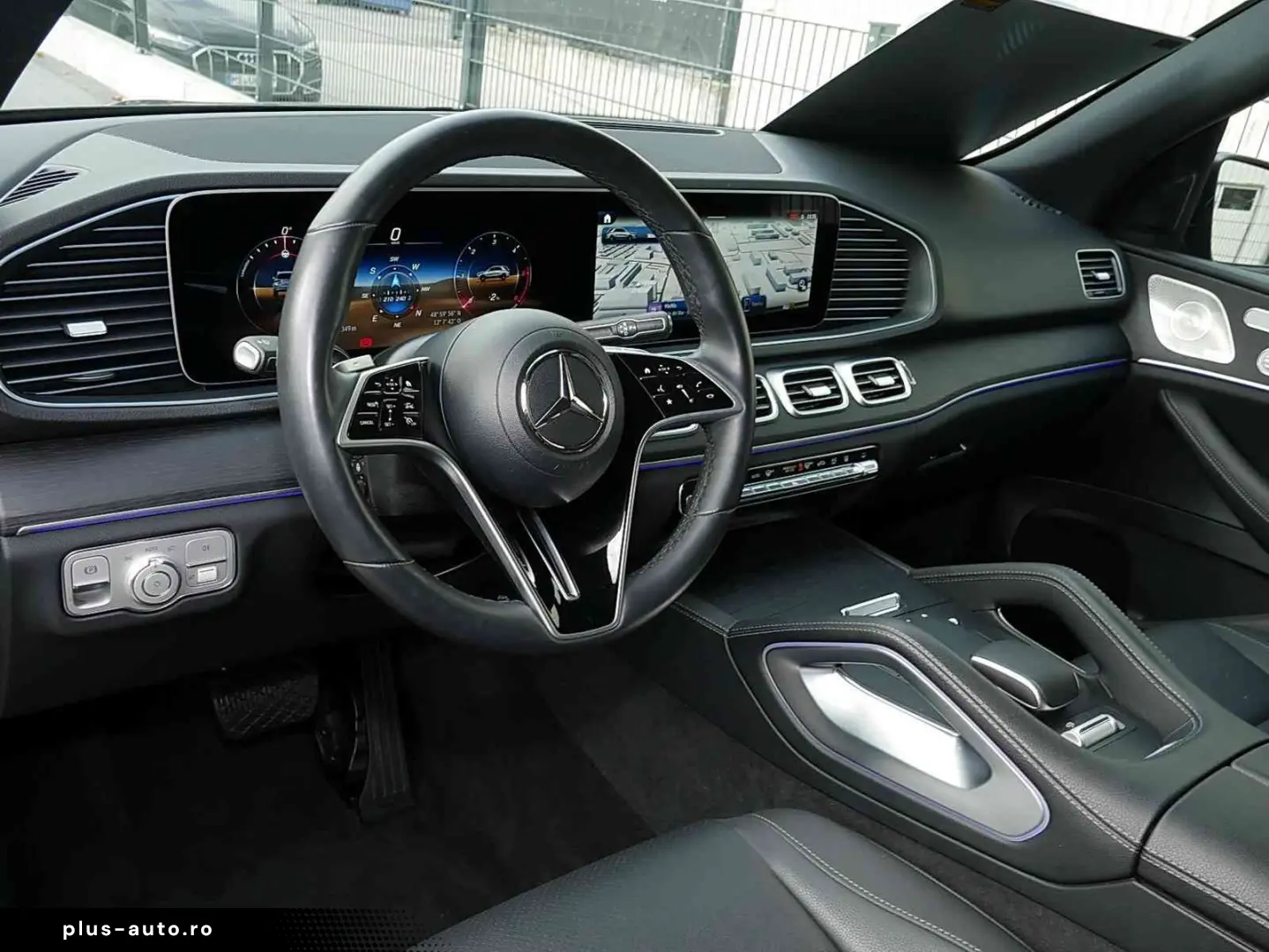 MERCEDES-BENZ GLE 300 d 4M AMG DISTR. STH. AHK PANO NIGHT