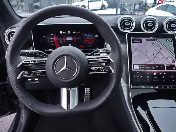 MERCEDES-BENZ GLC 450 d 4M AMG DISTR. PANO AHK DIGT LIGHT