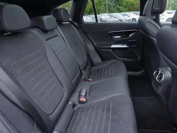 MERCEDES-BENZ GLC 450 d 4M AMG DISTR. PANO AHK DIGT LIGHT