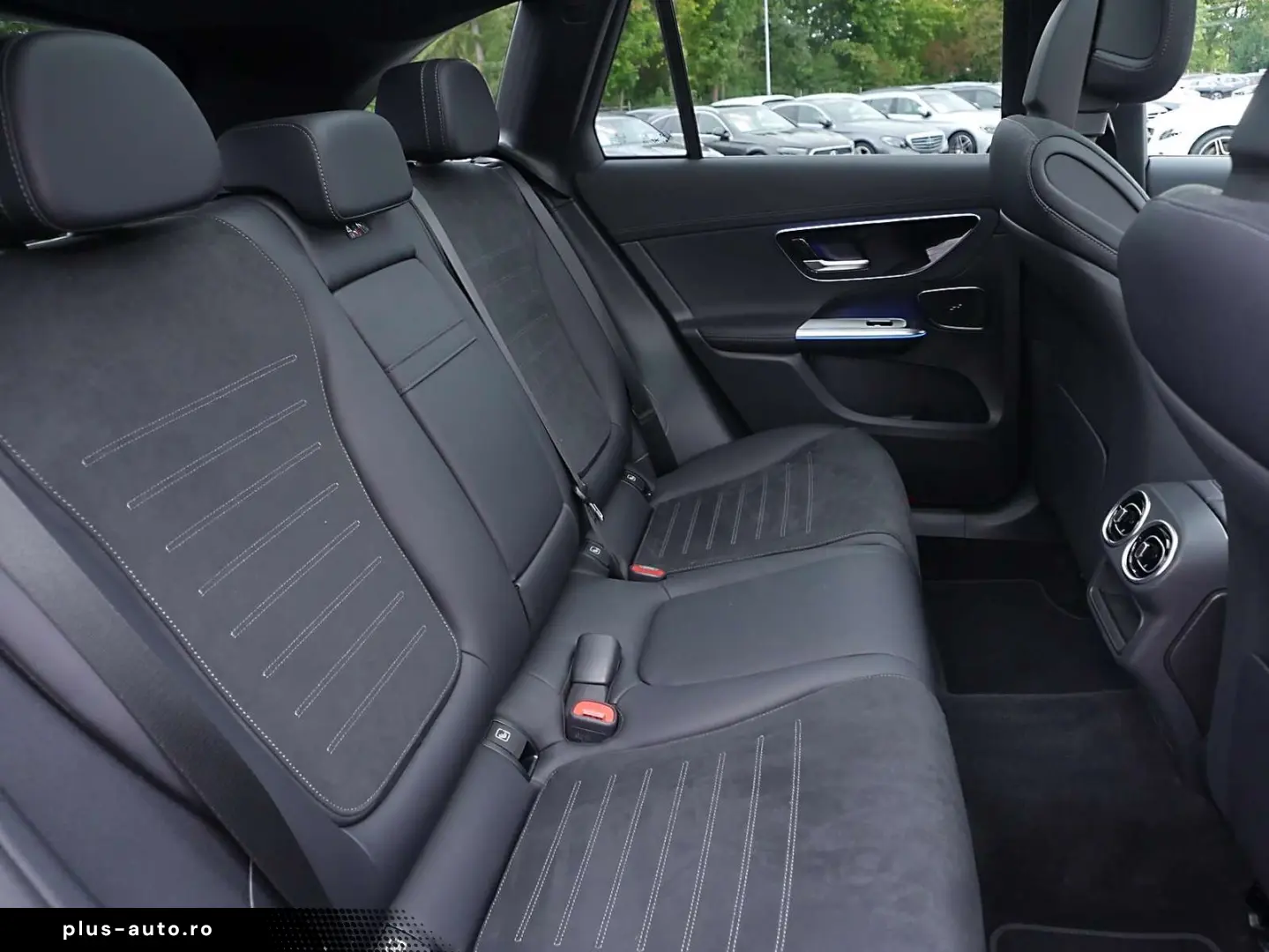 MERCEDES-BENZ GLC 450 d 4M AMG DISTR. PANO AHK DIGT LIGHT