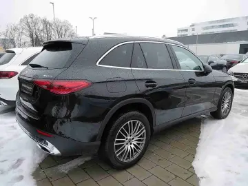 MERCEDES-BENZ GLC 220 d 4M AHK Winter-Pak