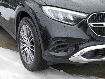 MERCEDES-BENZ GLC 220 d 4M AHK Winter-Pak