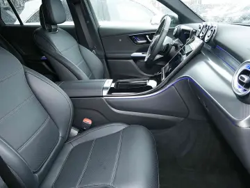MERCEDES-BENZ GLC 220 d 4M AHK Winter-Pak