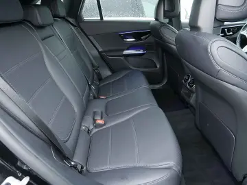 MERCEDES-BENZ GLC 220 d 4M AHK Winter-Pak