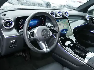 MERCEDES-BENZ GLC 220 d 4M AHK Winter-Pak