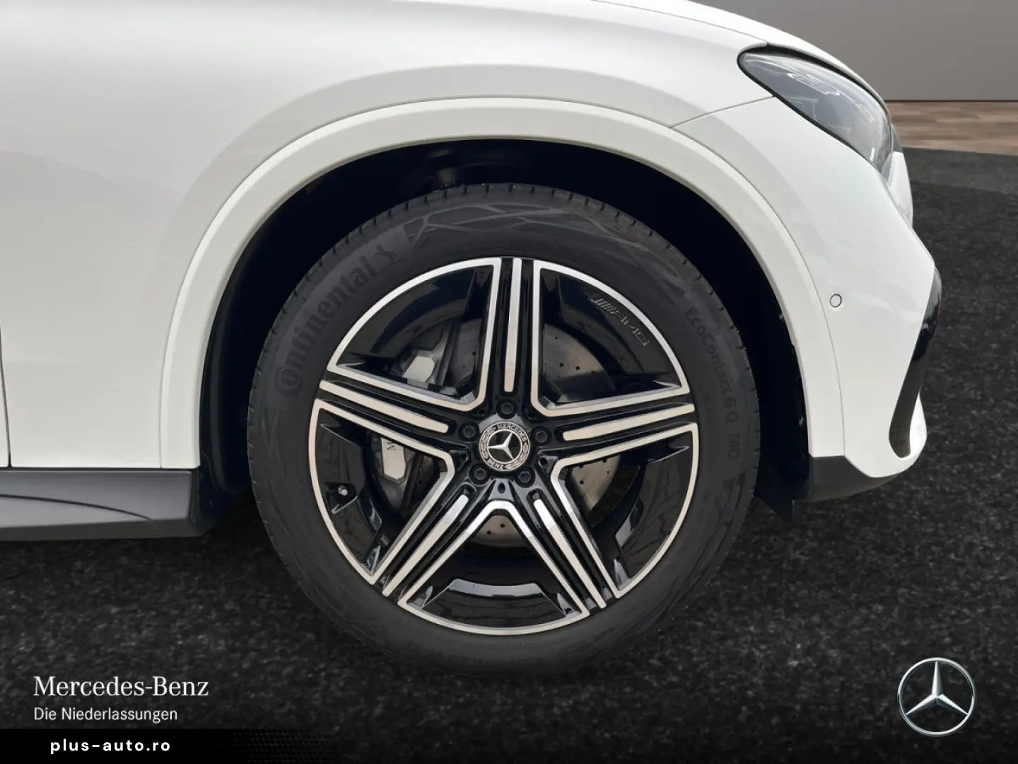 MERCEDES-BENZ GLC 200 4M AMG Night Pano AHK DIST 360