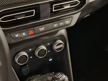 DACIA LOGAN 1.0 TCe 90CP Journey MT6