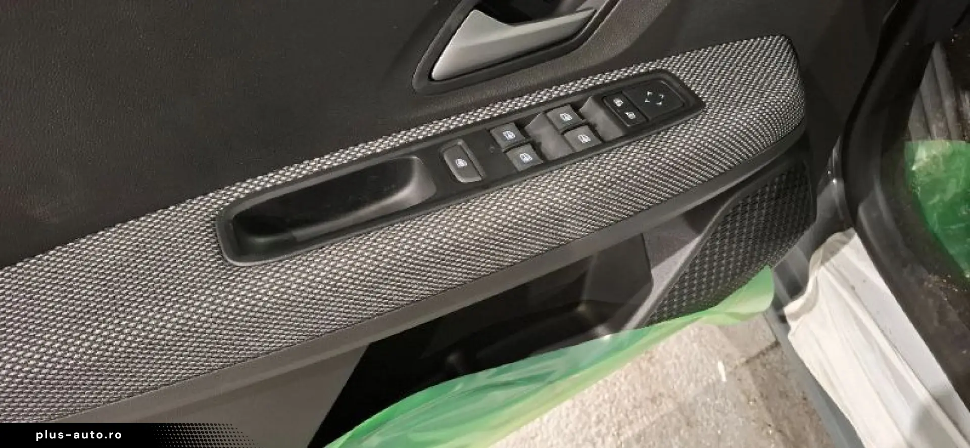 DACIA LOGAN 1.0 TCe 90CP Journey MT6