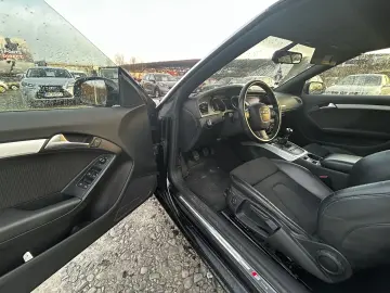 Audi A5 Cabrio S-Line 2.0 TDI 170 CP