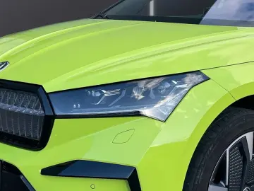 SKODA ENYAQ iV Coupe RS  AHK Panodach Soundsystem