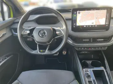 SKODA ENYAQ iV Coupe RS  AHK Panodach Soundsystem