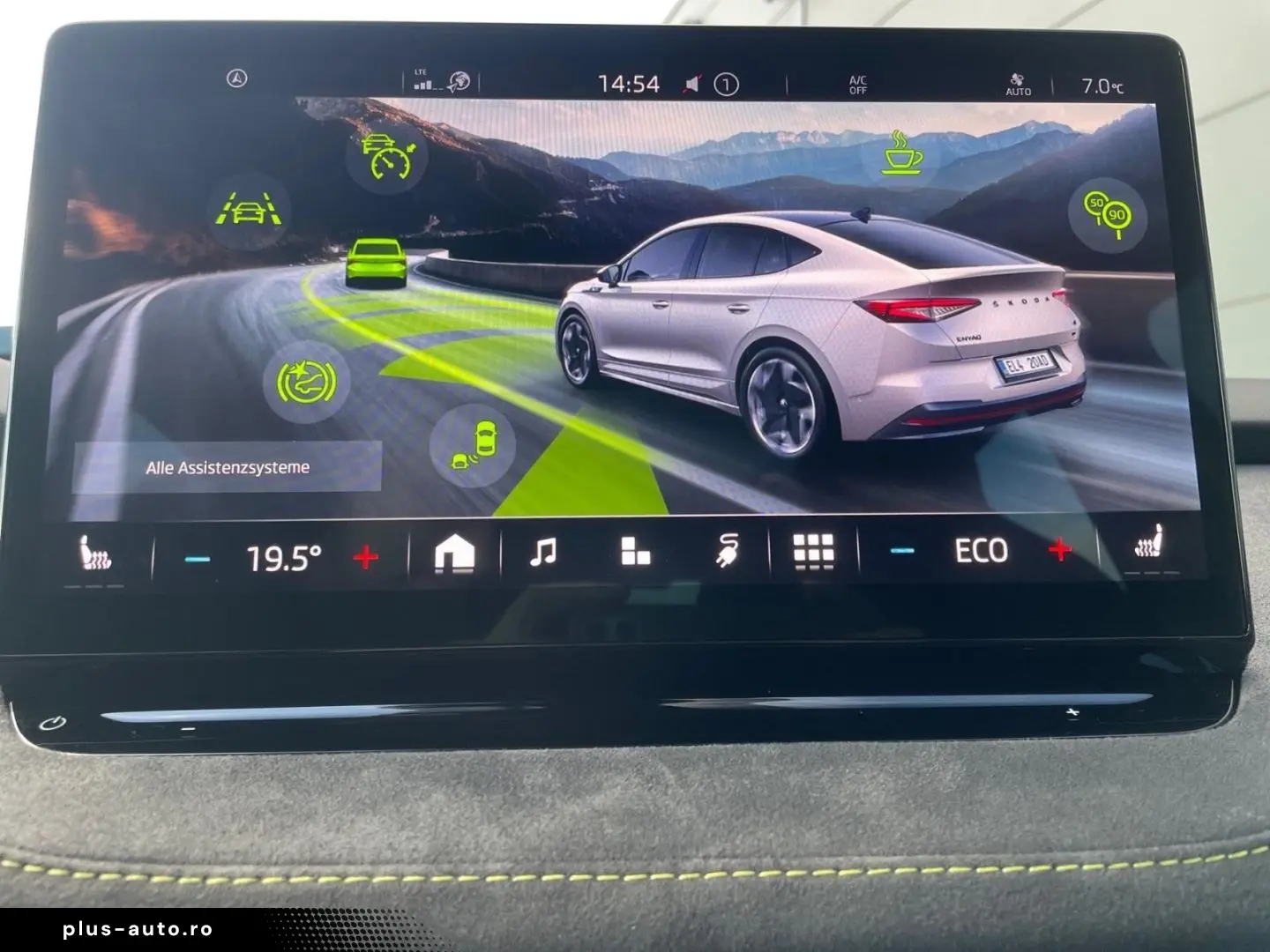 SKODA ENYAQ iV Coupe RS  AHK Panodach Soundsystem