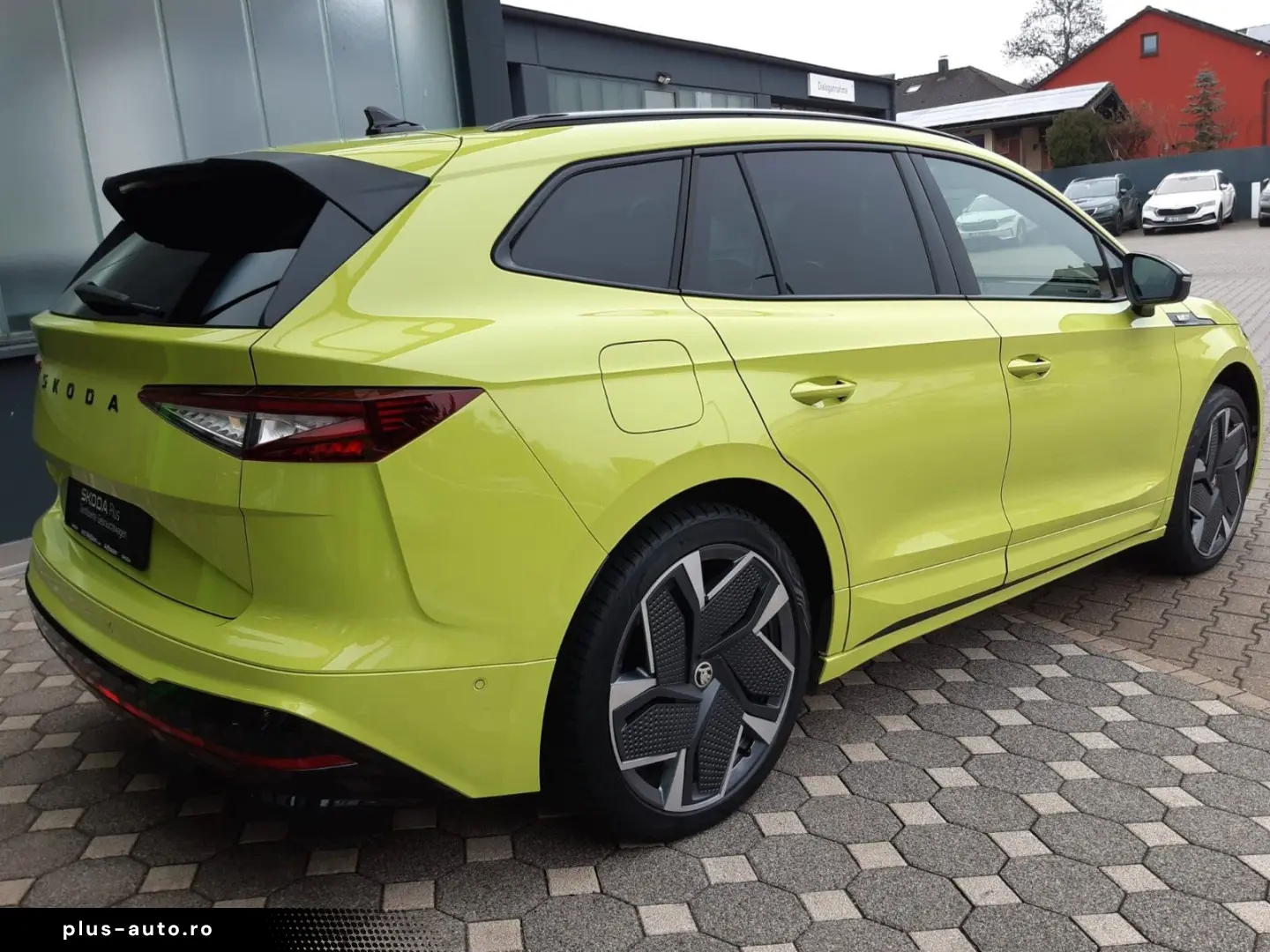 SKODA Enyaq RS Lounge