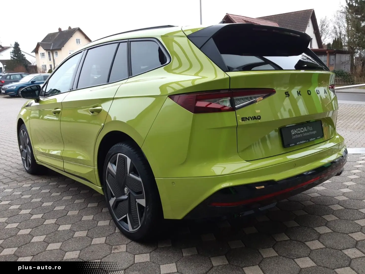 SKODA Enyaq RS Lounge